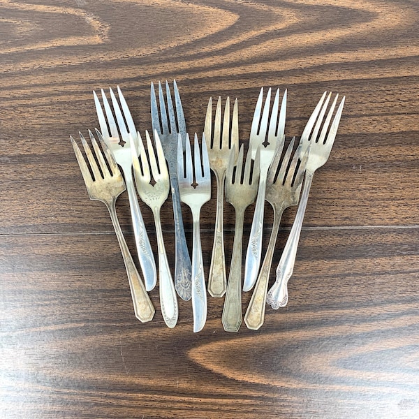 small dessert forks 10 mismatched antique mixed patterns lot unpolished silverware silver plate