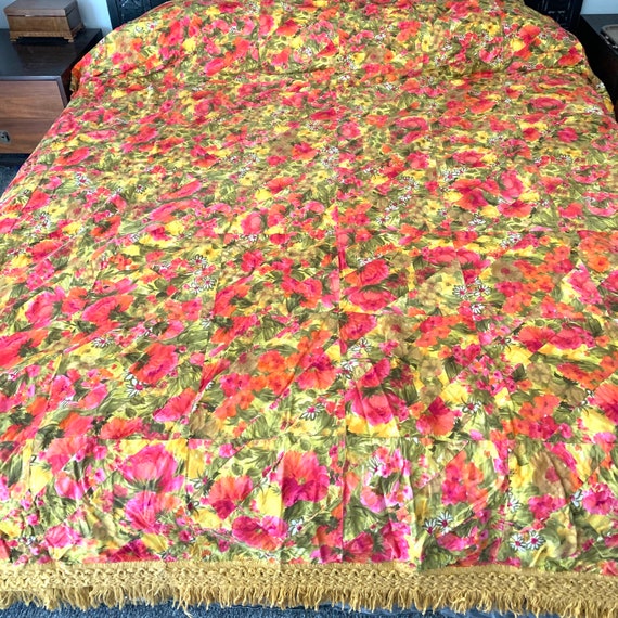 Bemiddelaar gewelddadig breed Mod bloemen omzoomde koningin sprei rozen en madeliefjes - Etsy Nederland