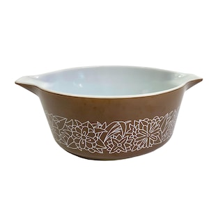 Pyrex Woodland Casserole  Dish Brown Floral 475-B 2.5 liters