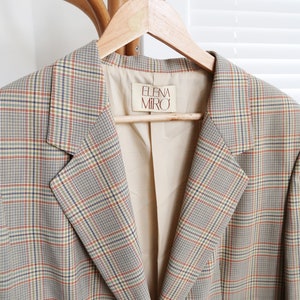 80's new wool lightweight check blazer with pretty check. Vintage check blazer. Heritage check unisex blazer. image 6