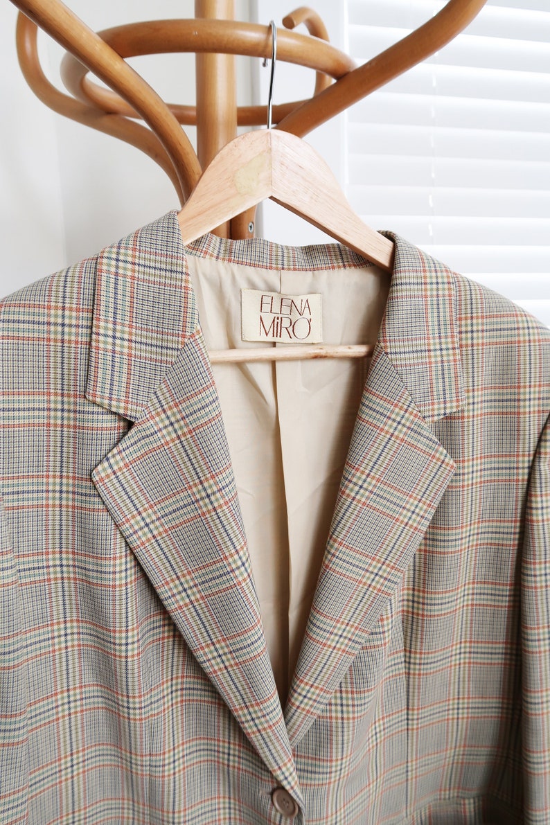 80's new wool lightweight check blazer with pretty check. Vintage check blazer. Heritage check unisex blazer. image 6