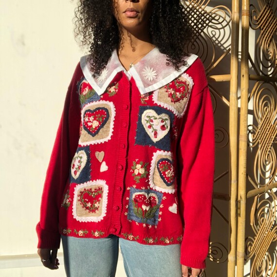Vintage Y2K novelty heart knit cardigan. Vintage r
