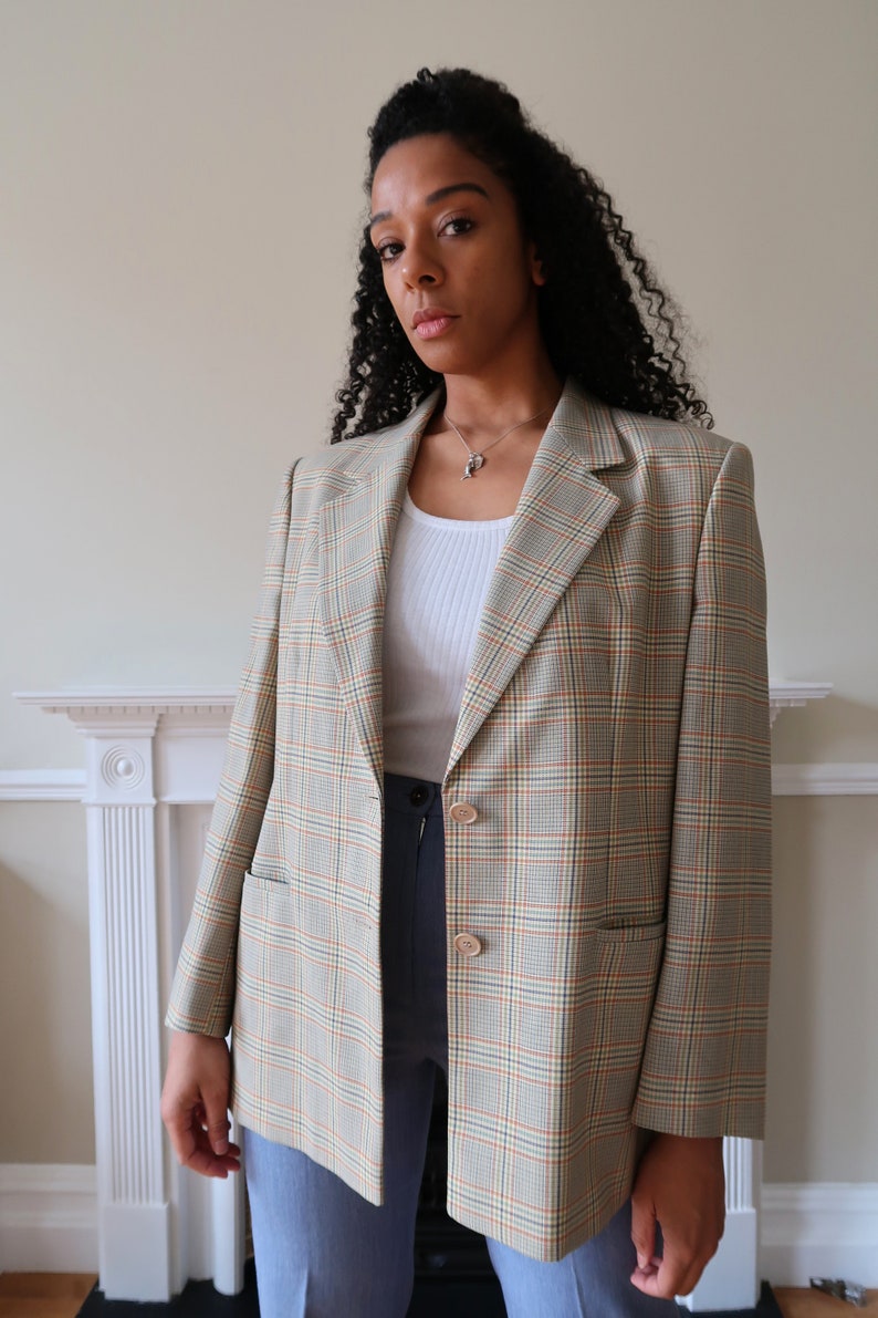 80's new wool lightweight check blazer with pretty check. Vintage check blazer. Heritage check unisex blazer. image 1