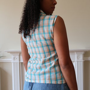 Vintage sleeveless check shirt blouse. Vintage 70's sleeveless gingham shirt. Floral cotton mix woven check blouse. image 5