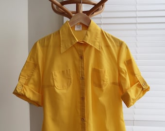Vintage 70's bright yellow shirt UK 14. Vintage yellow shirt blouse with turn up sleeves. Vintage fitted shirt.