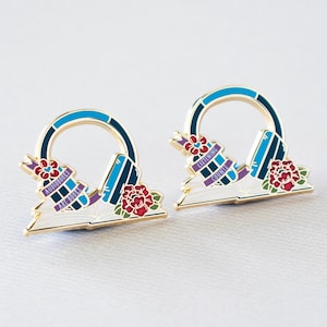 Audiobooks Count Pin - Gold Plated