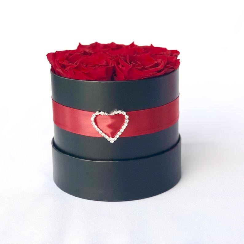 Rose Gift Box Preserved Medium Roses in a Round Box