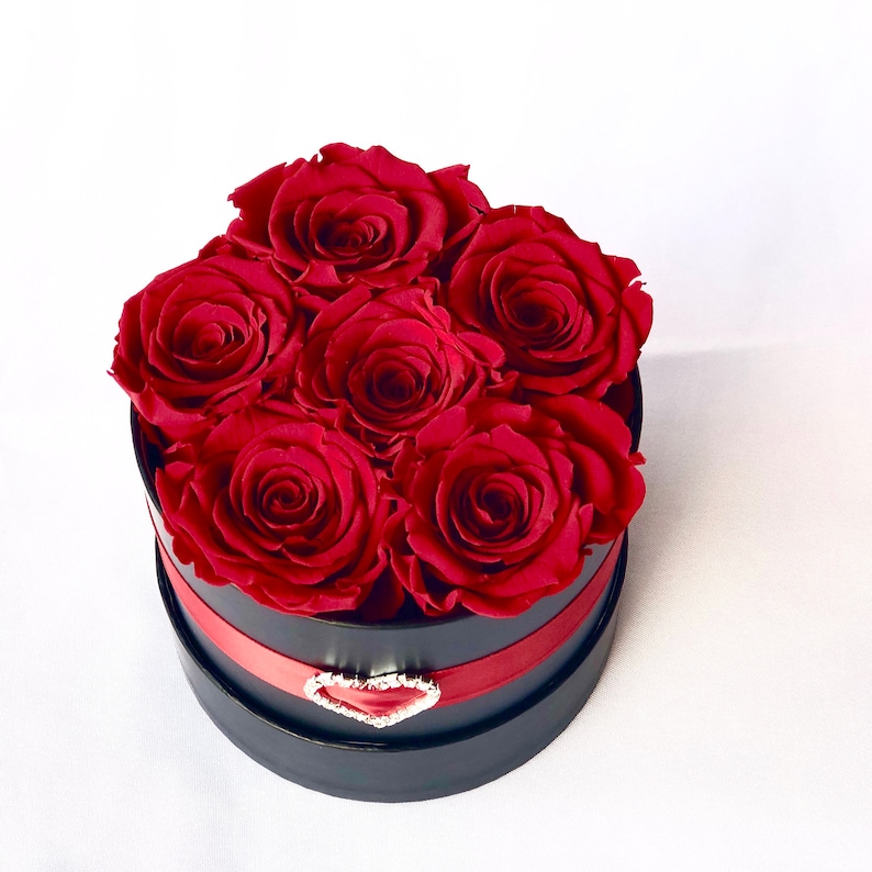 Rose Gift Box Preserved Medium Roses in a Round Box