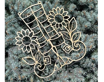 Witches Boots Suncatcher Frame – Laser Cut Stained Glass (SVG, DXF) Crushed Glass Art Design