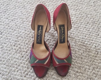 70 shoes, vintage heels, open toe, peeptoe pumps, size 7 suede maroon, Stanley Philipson
