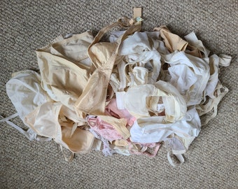 40 piece vintage bras lot, all eras and sizes