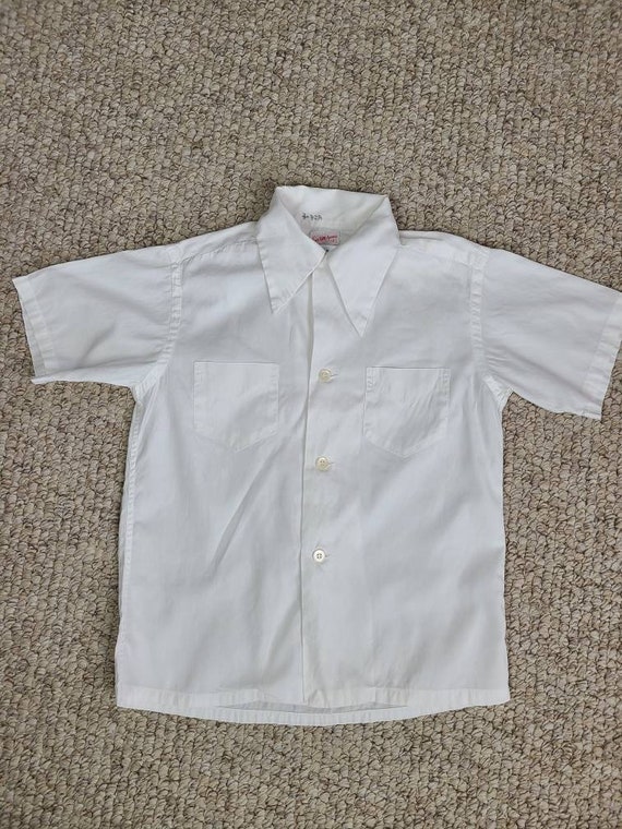 30s 40s boys white shirt, short sleeved, button u… - image 3