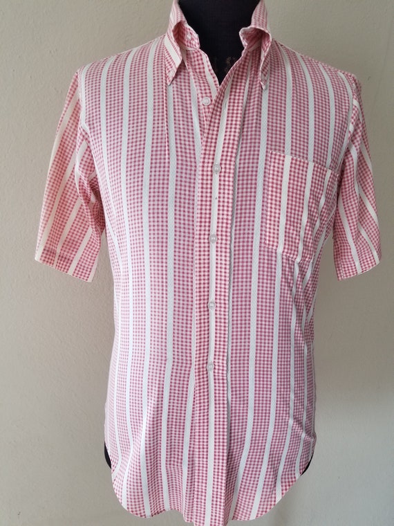 70s mens short sleeved shirt, pink check 15 - image 7