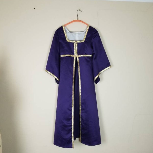 Renaissance costume, purple gown, ladies small, 33, handmade, satin dress overgown