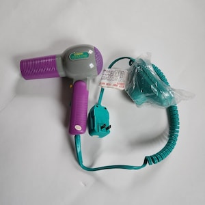 80s hair dryer, vintage hairdryer, CONAIR, with diffuser, works well