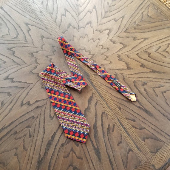 60s-70s tie, mens polyester colorful stripes