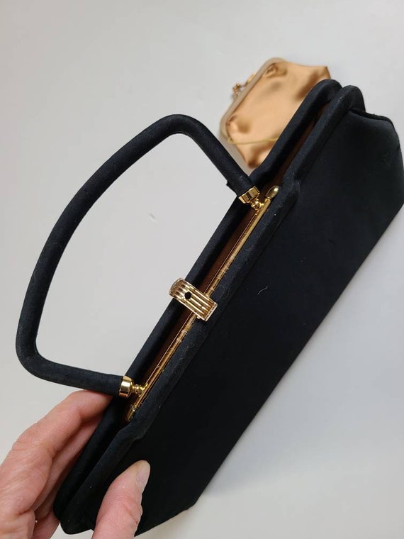 40s 50s black purse, vintage handbag, gold coin p… - image 6