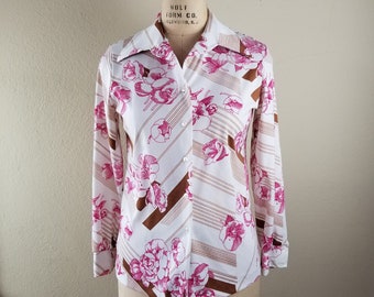 60s-70s butterfly collar ladies blouse beige with floral design 38