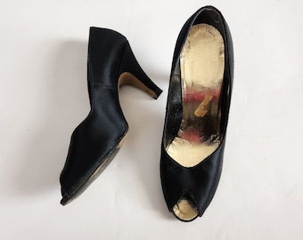80s peep toe pumps, 7 1/2, open toe heels, black satin, 3 1/4" heel