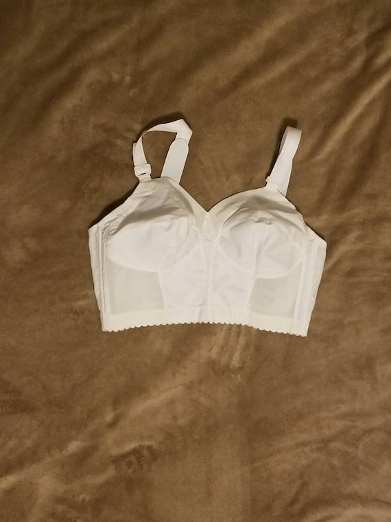 Vintage 40C Bustier Bullet Bra, White, New Condition 