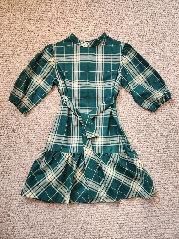 60s matching girls dresses, green plaid, 4 and 14… - image 3