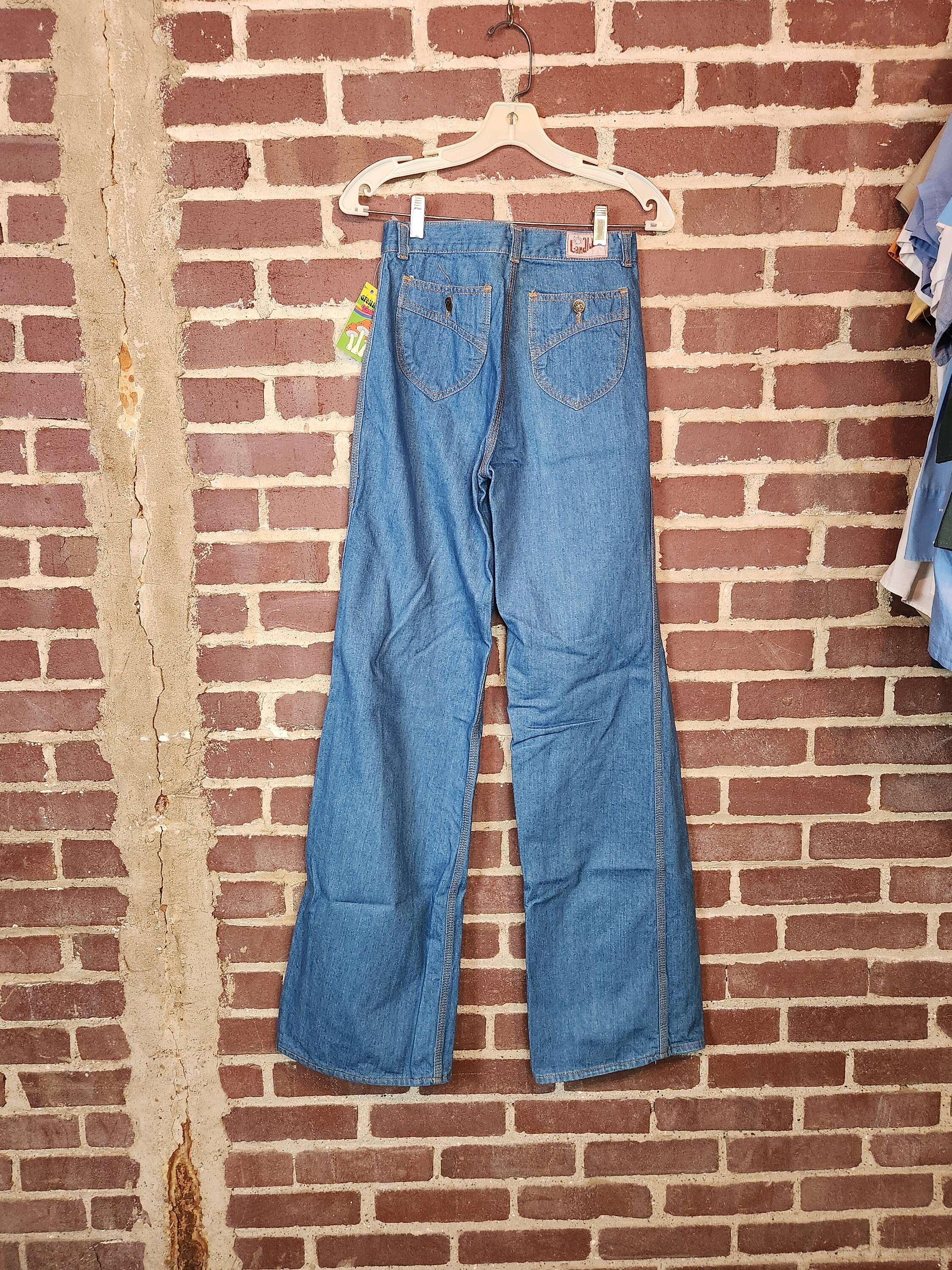70s deadstock bellbottom jeans, ladies  teen, size 9 Long, 28x35, Landlubber, denim, bellbottoms, new old stock, flare hem
