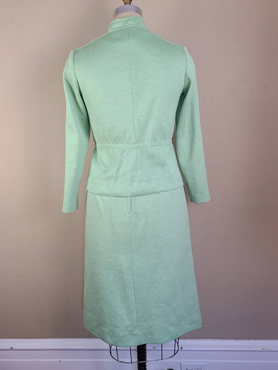 60s 70s Leslie Fay lime green casual suit size 10 - image 5