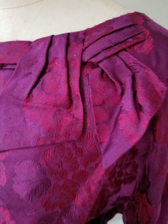 Gorgeous 50s-60s silk XL dress, magenta brocade - image 4