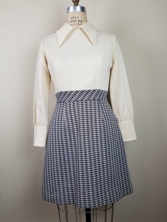 60s dress, cream and brown, butterfly collar, two… - image 2