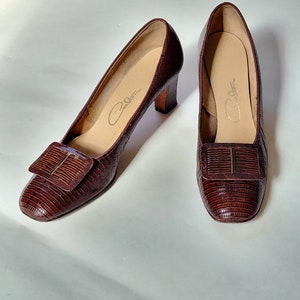60s 8aa heels, ladies pumps, brown leather, vintage, Carlton, fit like 7
