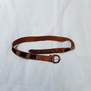 Vintage 80s woven belt leather 32 boho hippie