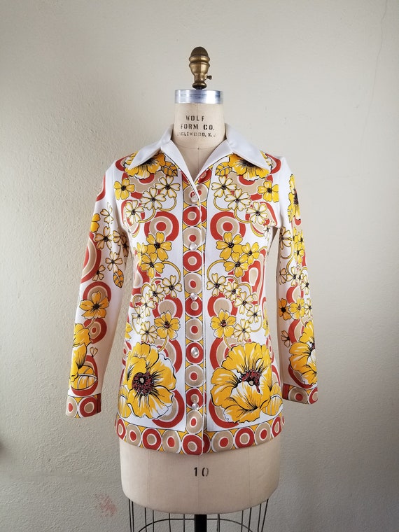 70s floral button up top polyester 38, butterfly c