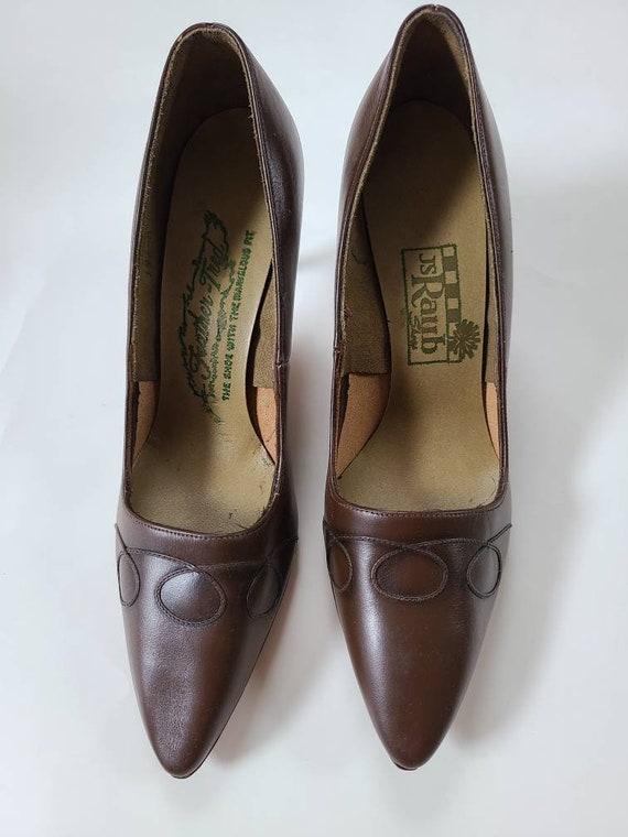 50s 6 1/2, stiletto pumps, brown leather, high he… - image 7