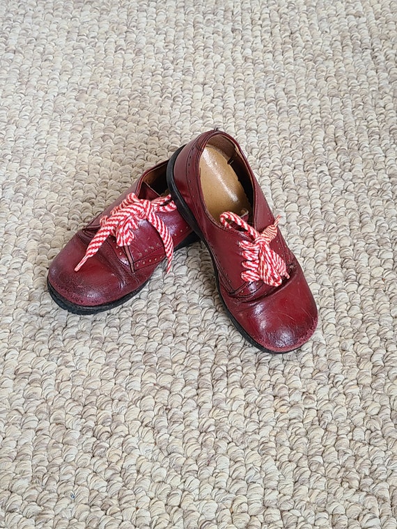 70s toddler shoes, oxblood shoes, tie up, lace up,