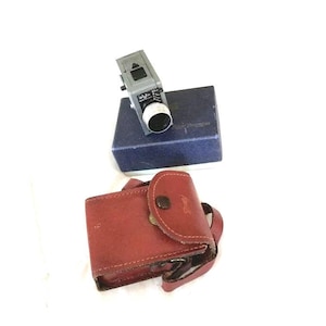 Minute 16 camera, case and box, vintage