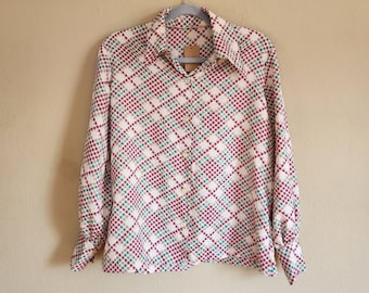 70s butterfly collar shirt, ladies blouse beige with maroon green tan houndstooth plaid pattern,  bust 44