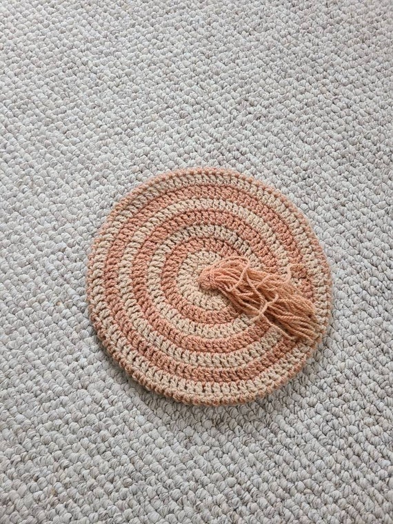 40s beret, wool beret, made in Tisbury England, vegetable dyed wool, OSFM  beret with tassel