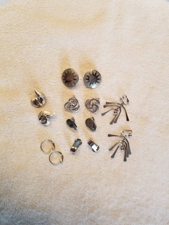 7 pairs clip on earrings,  vintage, silver color