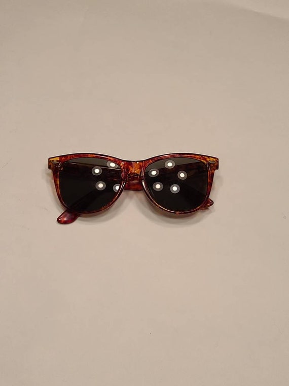 60s sunglasses, large wayfarer style, brown tortoi