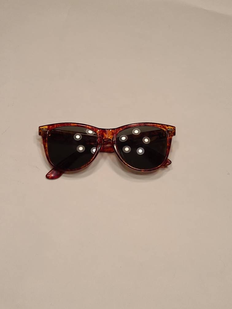Bill Blass Sunglasses - Etsy display picture 1