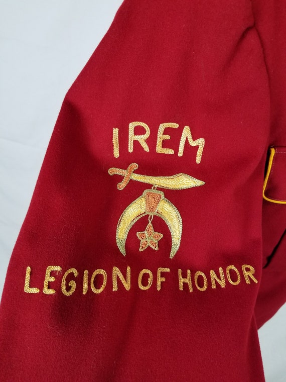 Vintage Irem Shrine Legion of Honor burgundy jack… - image 7