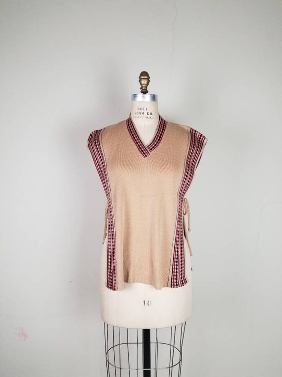 70s hippie vest, tie sides, acrylic Gem