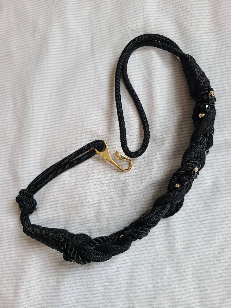 80s Rope Belt, Black and Gold Beaded, Adjustable 27 to 38 - Etsy display picture 3