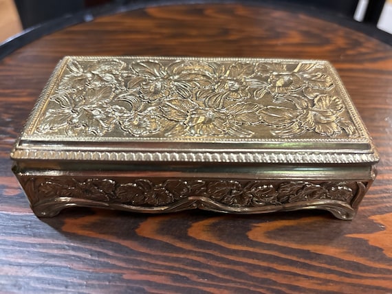 Trinket Box View 5