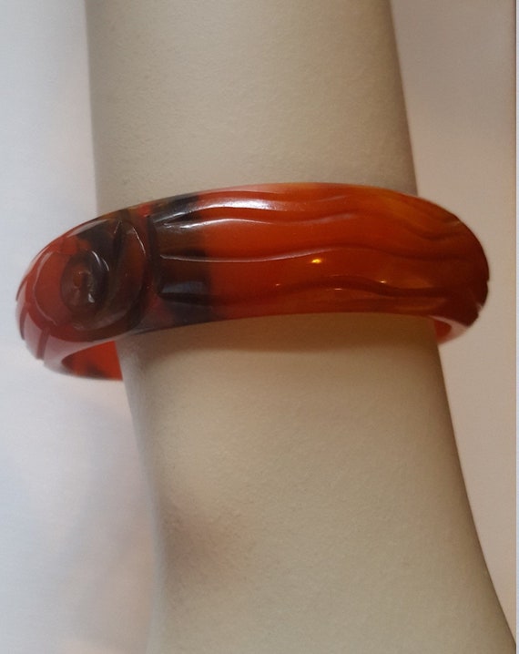 Vintage Carved Bakelite Bracelet,  Marbled Orange… - image 2