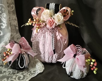 Festive Pumpkin Centerpieces, Shabby Chic Pumpkin Set, Shabby Chic Pumpkin Decor, Pumpkin Set, Pink Pumpkin Table Decor, Pink Halloween