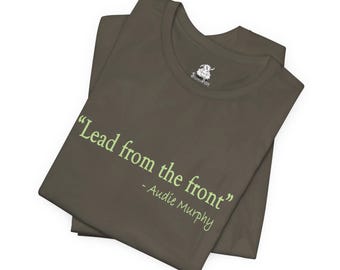 Camiseta unisex Liderando desde el frente