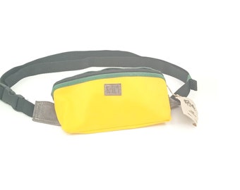 Upcycled life raft Hip bag &quot;Dubhe&quot;