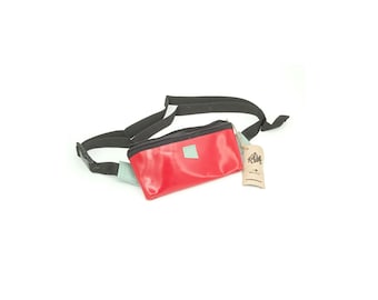 Upcycled life raft Hip bag &quot;Dubhe&quot;