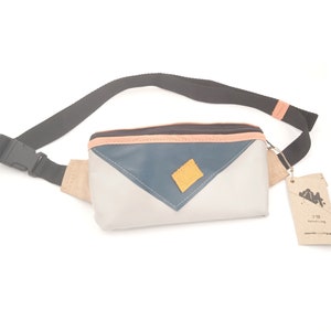 Upcycled rib-boat Fanny Pack &quot;Dubhe&quot;